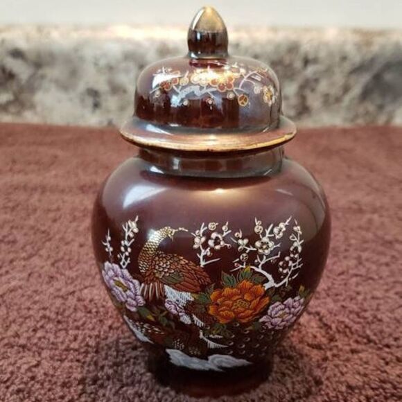 Other - Small Brown Vintage Ginger Jar with Lid - 6" Tall